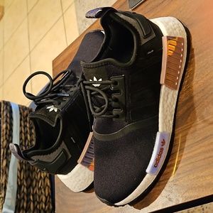 Adidas Originals Women's NMD_R1 Sneaker